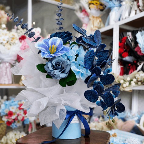 Azure Serenity Bloom Box