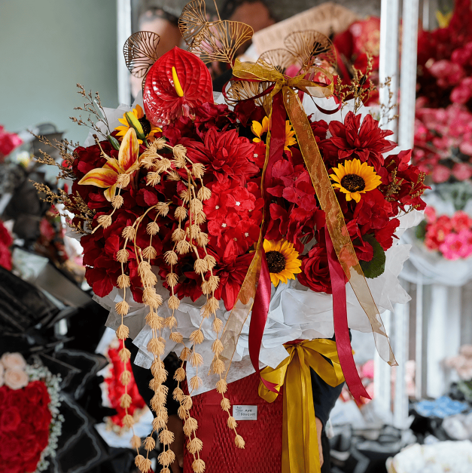 Scarlet Sunshine Bloom Box