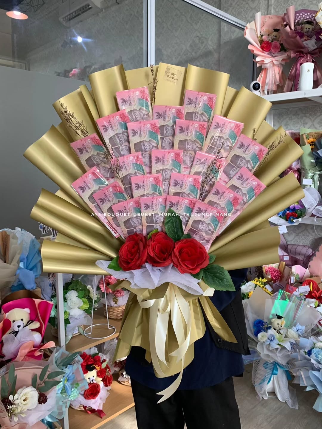 Classic Money Gold Bouquet